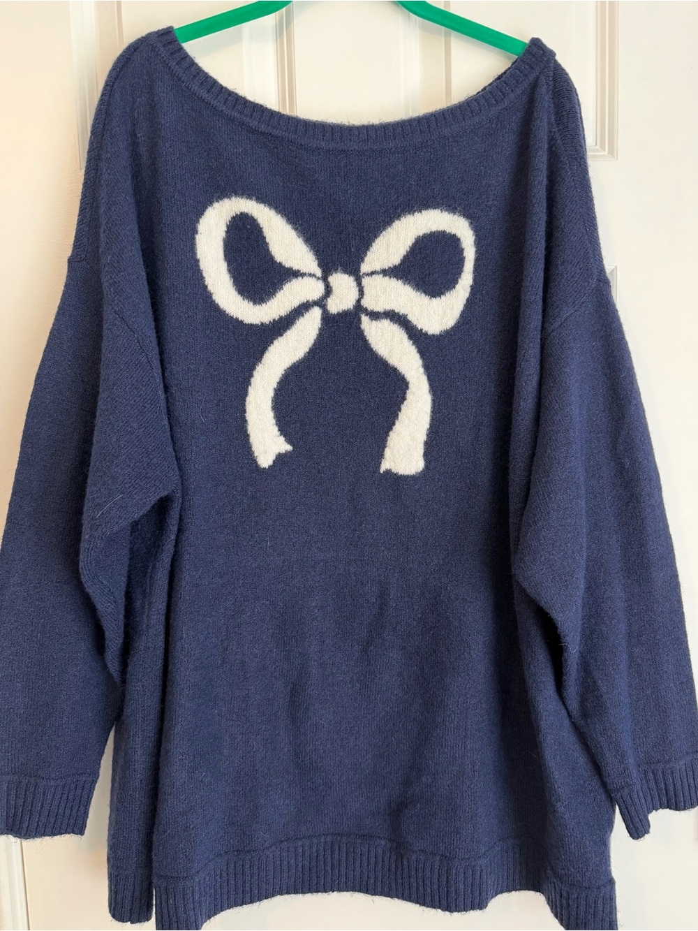 Torrid Navy Blue Sweater with White Bow Intarsia Size 2 (2X 18/20) Plus Size
